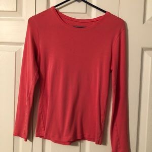 New York and Co. Casual T-shirt